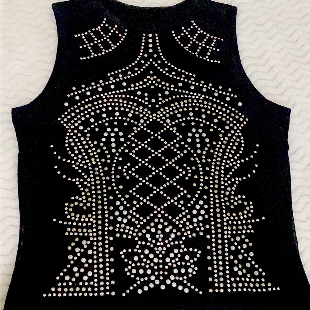 Black crop top